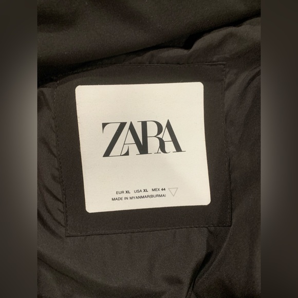 ZARA Men’s puffer with fur hoodie - Picture 7 of 7